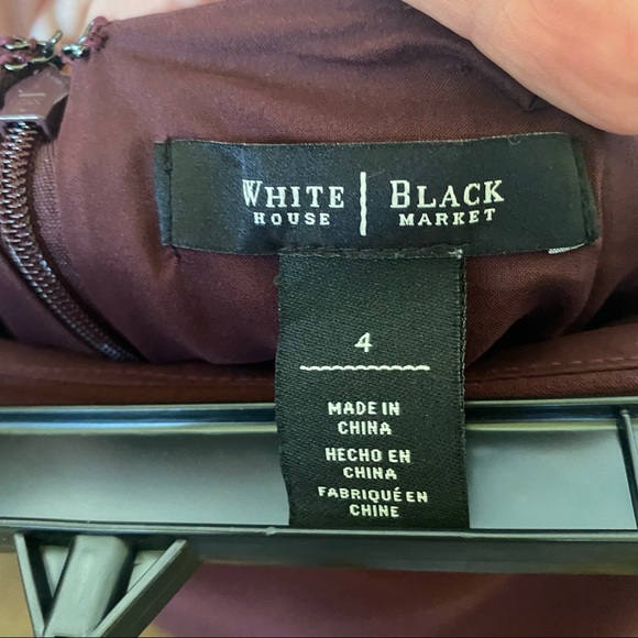 WHBM burgundy/wine Lined Pencil Skirt with "V" Slits Sz 4 Like New!! - Picture 3 of 3